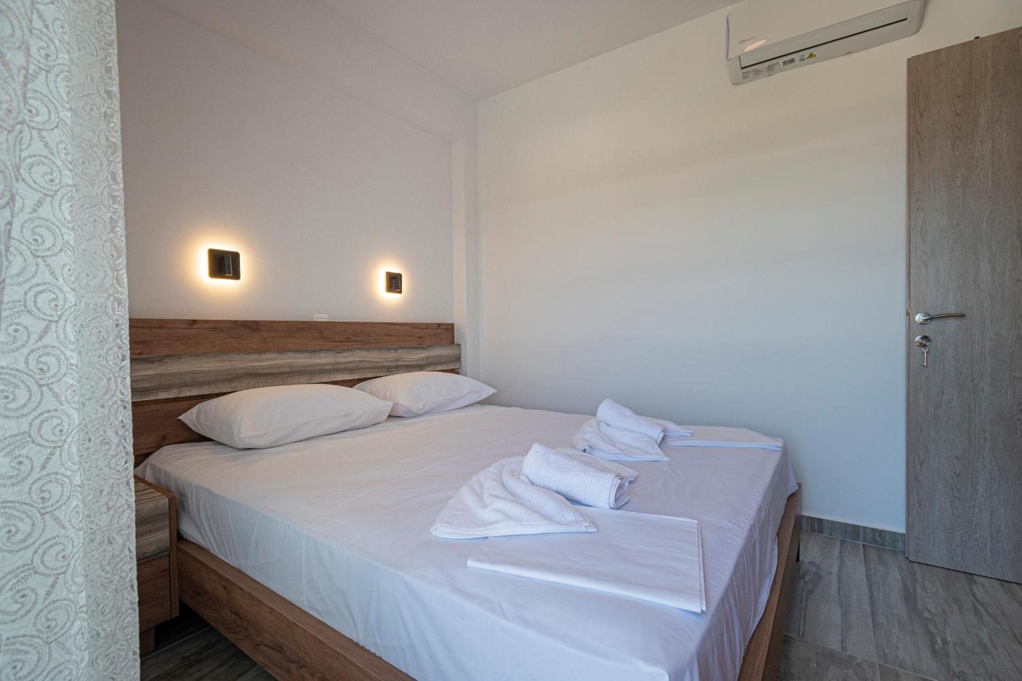 Chryssis Village By Travel Pro Services - Nea Potidaia Halkidiki Nea Poteidaia Exteriör bild